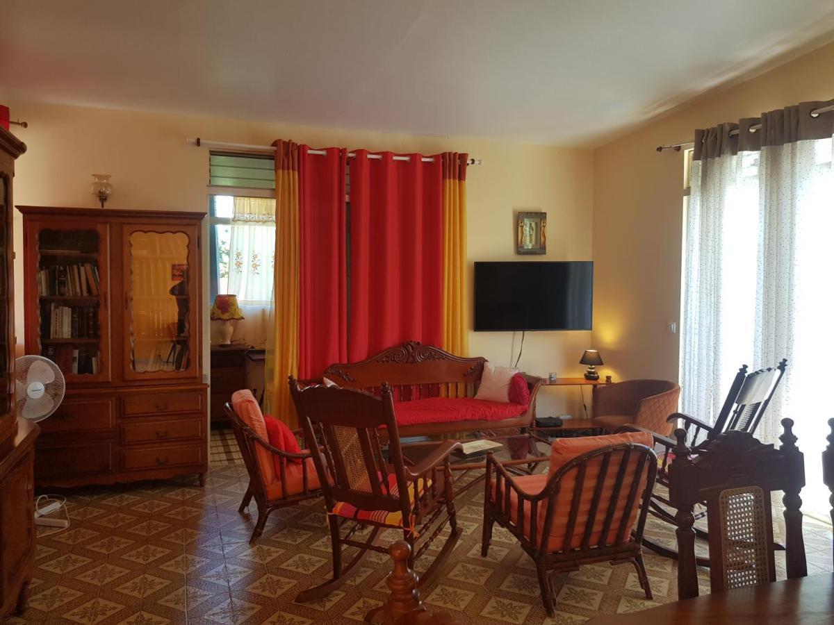 La Maison Aux Orchidees Petit-Bourg Exteriér fotografie