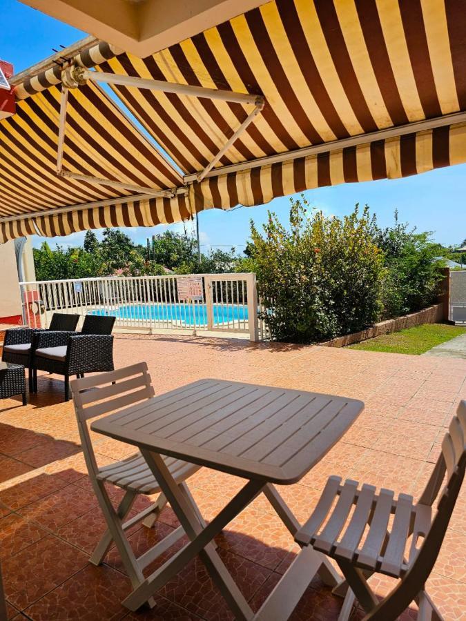 La Maison Aux Orchidees Petit-Bourg Exteriér fotografie